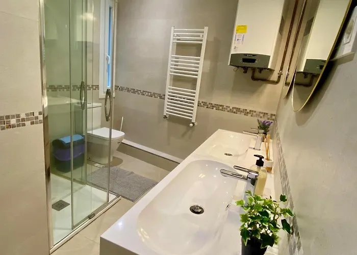 En Con Zonas Comunes Compartida Hp * בילבאו