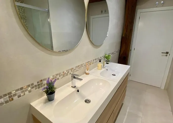 En Con Zonas Comunes Compartida Hp ビルバオ