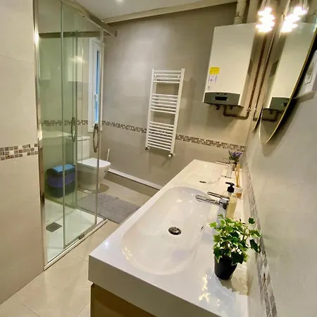 En Con Zonas Comunes Compartida Hp * Bilbao